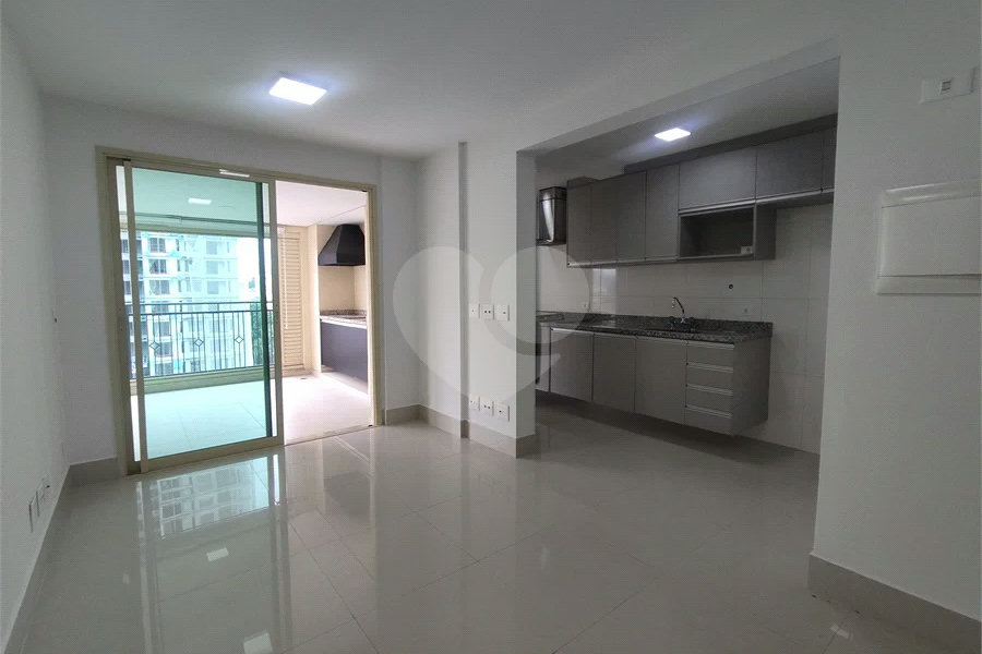 Apartamento à venda ou para alugar com 2 quartos, sendo 1 suíte,  em Santana, São Paulo, SP