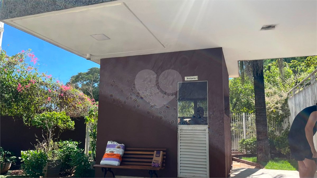 Apartamento à venda com 2 suítes em Quilombo, Cuiabá, MT