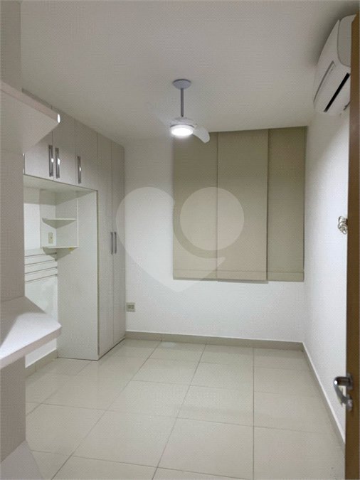 Apartamento à venda com 2 quartos no Centro, Rio de Janeiro, RJ