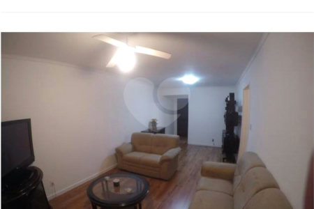 Apartamento à venda com 3 quartos em Vila Romana, São Paulo, SP