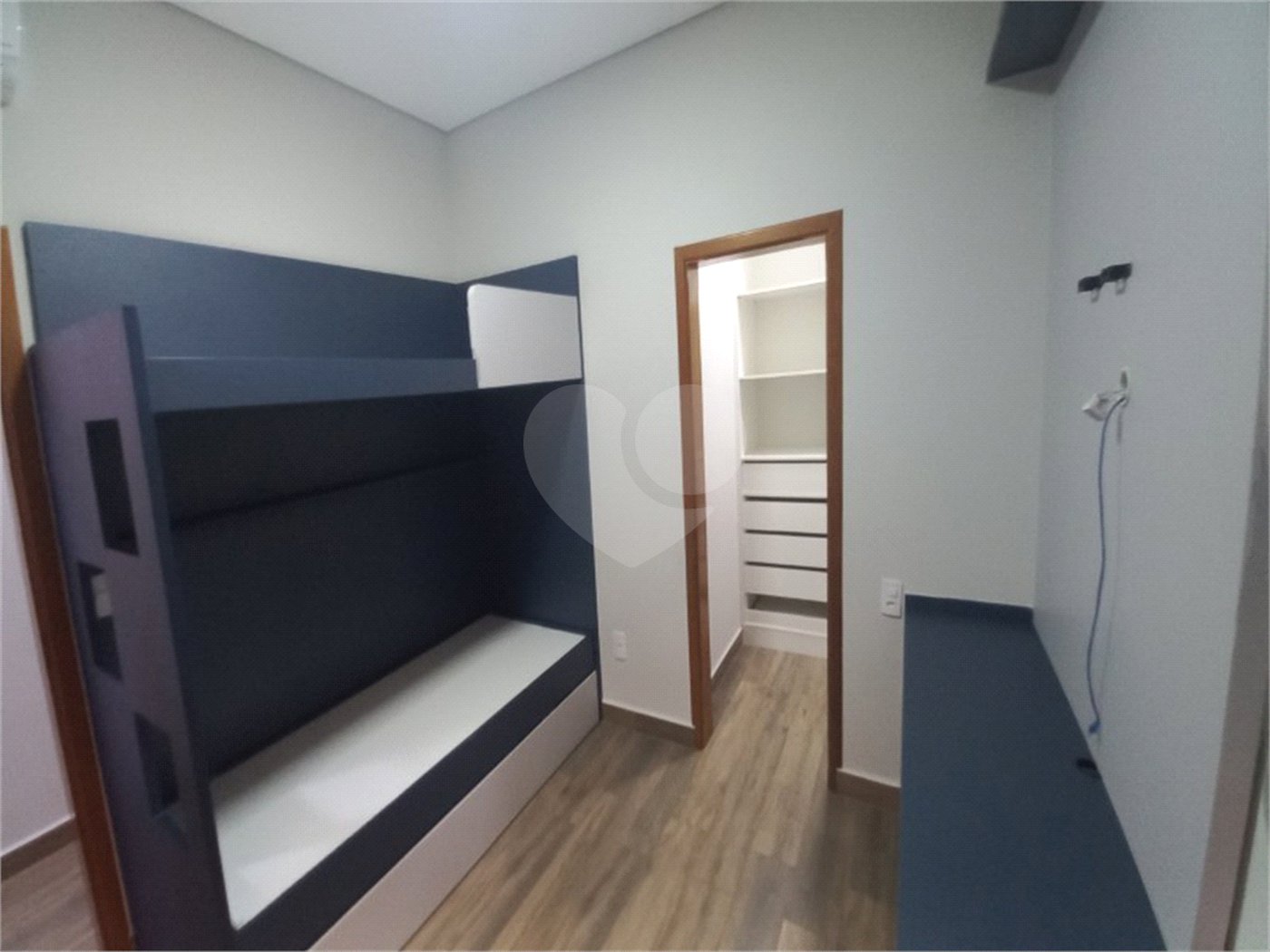 Casa à venda com 3 suítes no condomínio Piemonte, Indaiatuba - SP