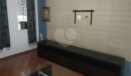 Sobrado à venda com 4 quartos, sendo 2 suítes,  em Tremembé, São Paulo, SP