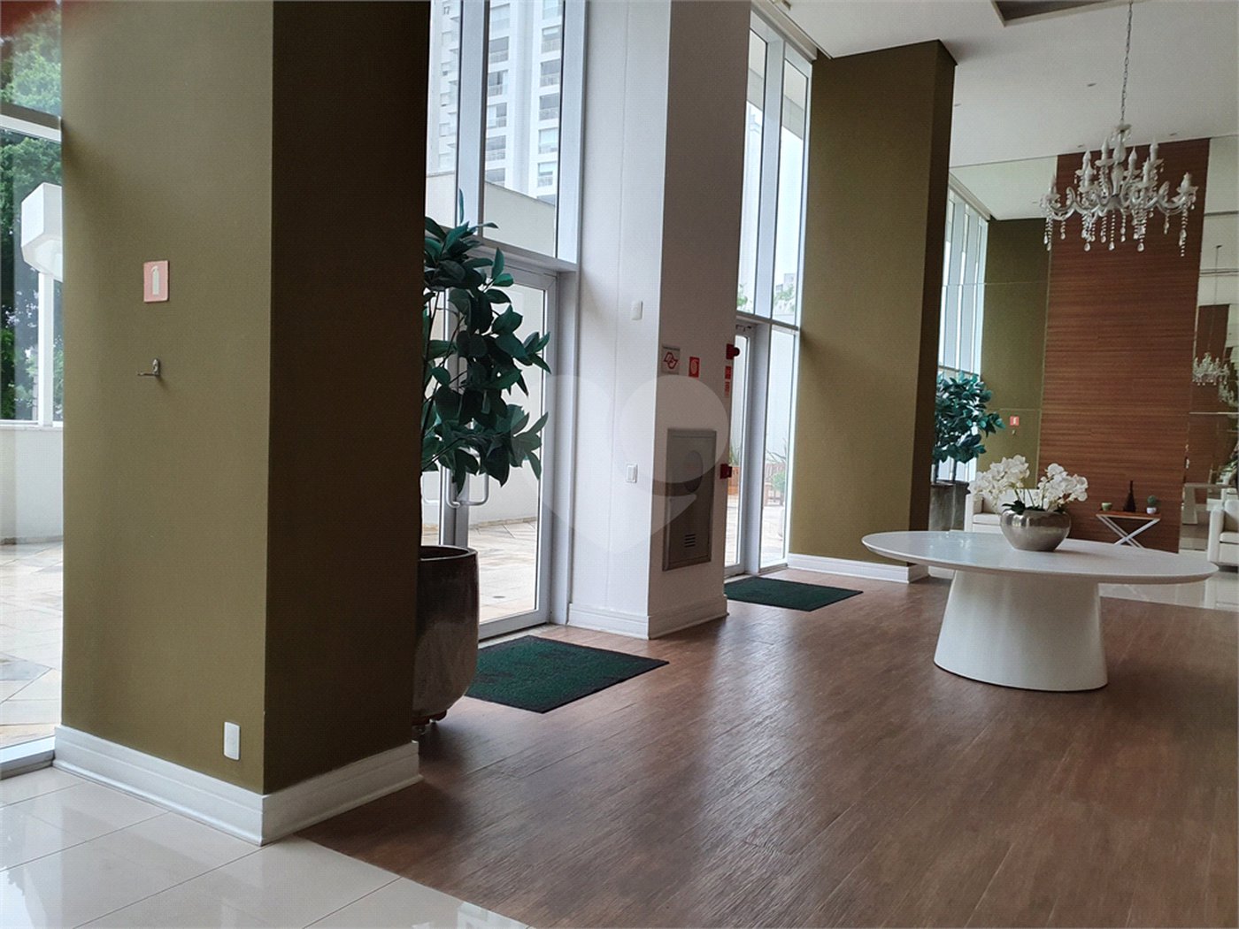 Apartamento à venda com 2 quartos, sendo 1 suíte, em Alto da Boa Vista, São Paulo, SP