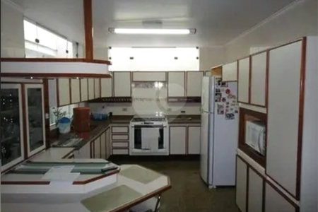 Casa à venda com 4 quartos em Jardim dos Prados, São Paulo, SP