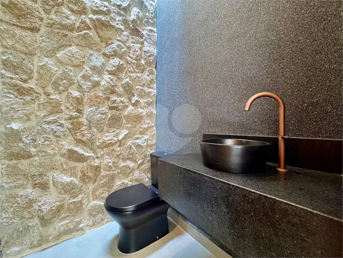 Casa à venda com 3 suítes no condomínio Alphaville Itu, Itu - SP