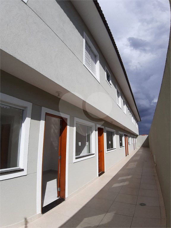 Casa para alugar com 3 quartos, sendo 1 suíte,  no condomínio Villagio DI Maria, São Paulo - SP