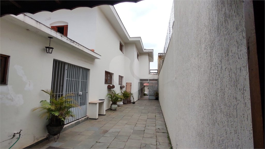 Casa à venda com 3 quartos em Água Fria, São Paulo, SP
