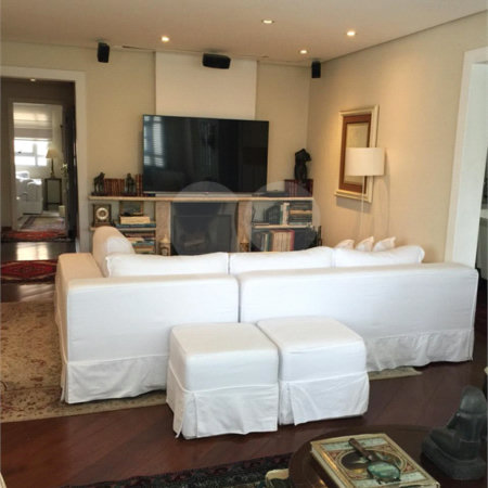 Apartamento à venda com 4 suítes em Vila Suzana, São Paulo, SP