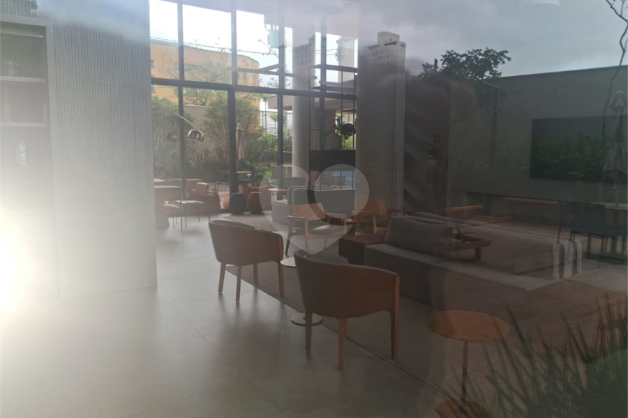 Apartamento à venda com 2 suítes em Alto da Lapa, São Paulo, SP