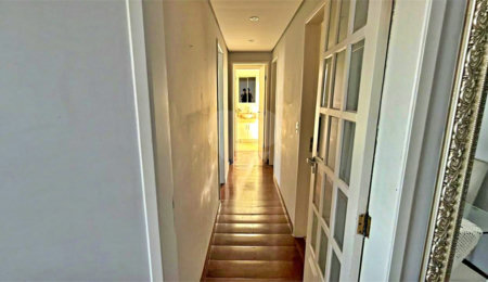Apartamento à venda com 3 quartos, sendo 1 suíte, em Santo Amaro, São Paulo, SP