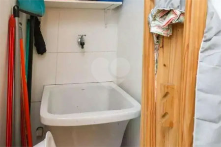 Casa à venda com 2 quartos, sendo 1 suíte,  no condomínio Cube Real Parque, São Paulo - SP