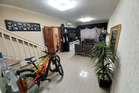 Sobrado à venda com 4 suítes em Paraíso do Morumbi, São Paulo, SP