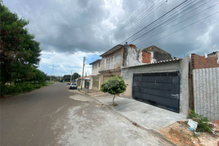 Terreno com 138,00 m² .