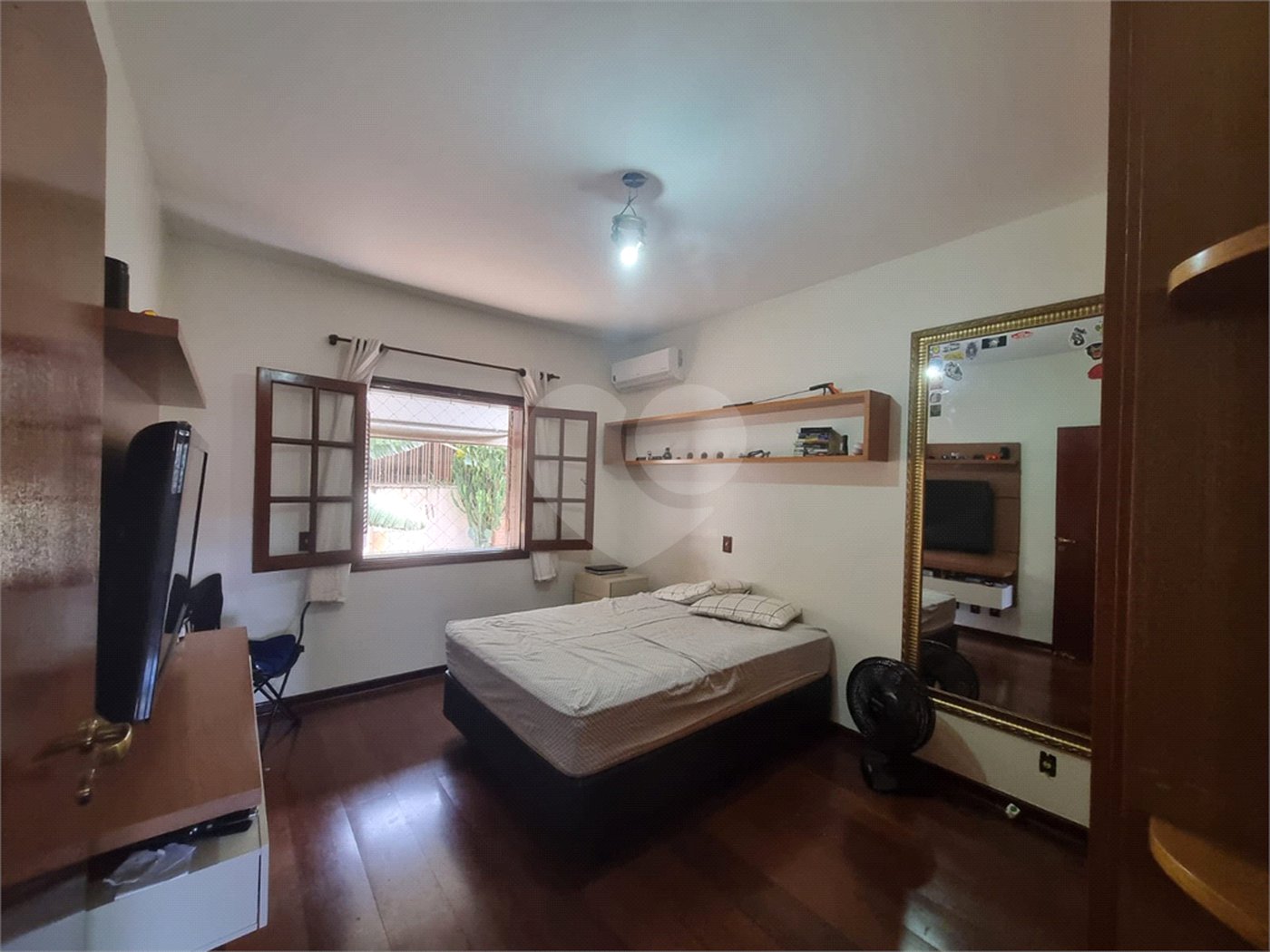 Sobrado à venda com 3 quartos, sendo 1 suíte,  em Vila Trujillo, Sorocaba, SP