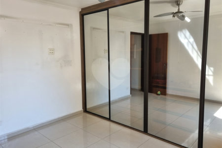 Sobrado à venda com 3 quartos, sendo 2 suítes, em Jardim Duprat, São Paulo, SP