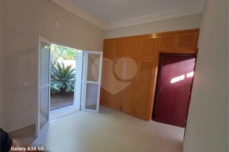 Casa à venda ou para alugar com 5 quartos, sendo 2 suítes, no condomínio Fazenda São Joaquim, Vinhedo - SP