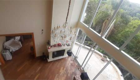 Casa à venda com 3 suítes em Serra da Cantareira, Mairiporã, SP