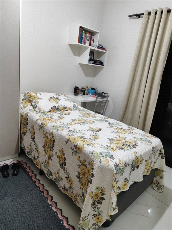 Sobrado à venda com 3 quartos, sendo 1 suíte, em João Aranha, Paulínia, SP