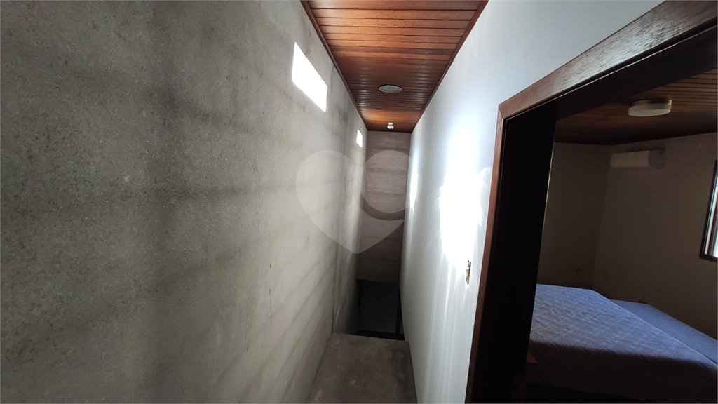 Casa à venda com 4 quartos, sendo 1 suíte, no condomínio Travessa Jacob,38, São Paulo - SP