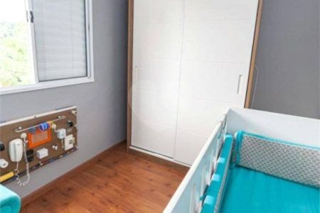 Apartamento à venda com 2 quartos em Jardim Ísis, Cotia, SP