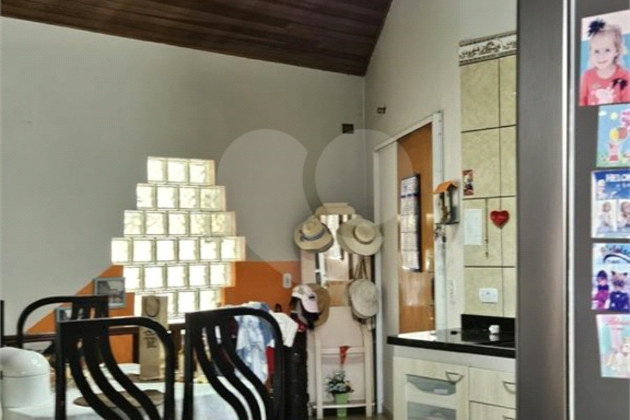 Casa à venda com 3 quartos, sendo 1 suíte, no condomínio Clube de Campo Fazenda Tabarã, Mairiporã - SP