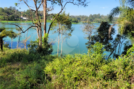 Terreno à venda em Sete Praias, São Paulo, SP