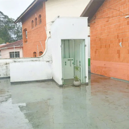 Casa à venda ou para alugar com 7 quartos, sendo 2 suítes, em Jardim Peri Peri, São Paulo, SP