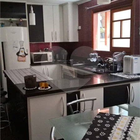 Sobrado à venda com 3 suítes em Vila Gustavo, São Paulo, SP