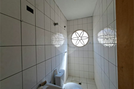 Sobrado à venda com 3 quartos, sendo 1 suíte,  em Jardim Esmeralda, São Paulo, SP