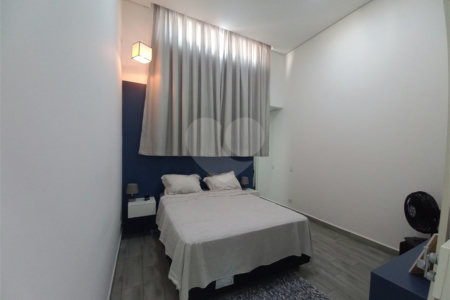 Casa à venda com 2 quartos, sendo 1 suíte, no condomínio Horto Florestal Villagio, Sorocaba - SP