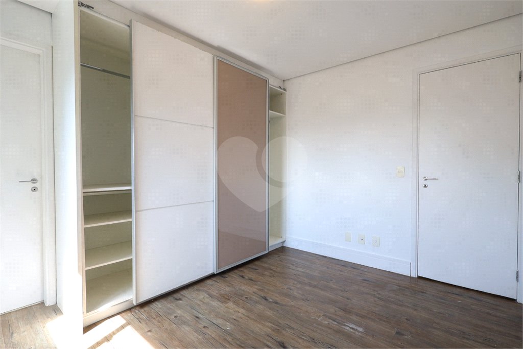 Apartamento à venda com 3 quartos, sendo 2 suítes, em Brooklin, São Paulo, SP