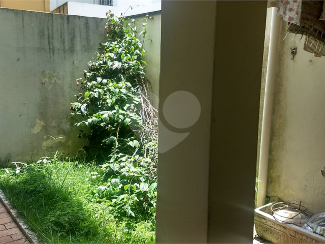 Sobrado à venda com 3 quartos, sendo 1 suíte,  em Alto da Boa Vista, São Paulo, SP