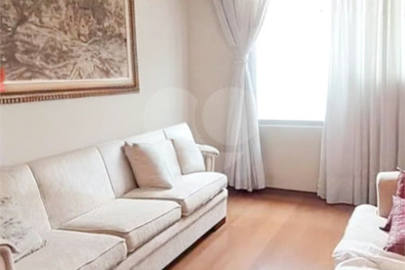 Apartamento à venda com 3 quartos, sendo 1 suíte, em Santana, São Paulo, SP