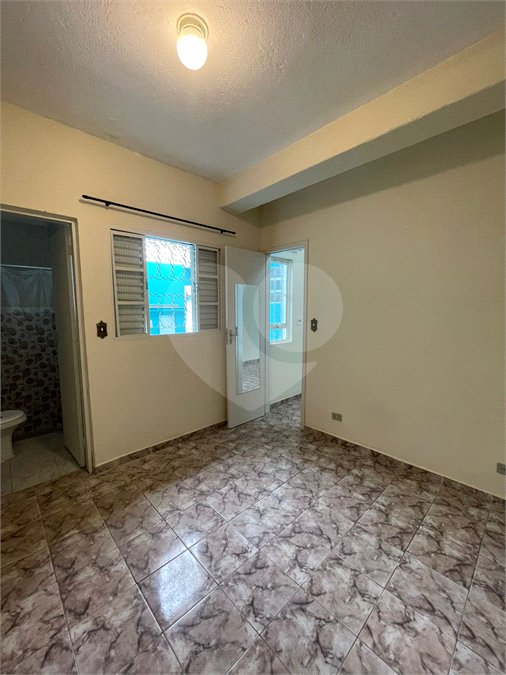 Casa Térrea para alugar com 1 quarto no Centro, Mogi das Cruzes, SP