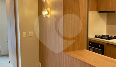 Apartamento à venda ou para alugar com 2 suítes em Pinheiros, São Paulo, SP