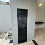 Casa à venda com 5 quartos, sendo 4 suítes, no condomínio Grand Park, Rio de Janeiro - RJ