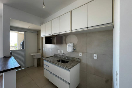 Apartamento à venda ou para alugar com 3 quartos, sendo 1 suíte,  em Vila Trujillo, Sorocaba, SP
