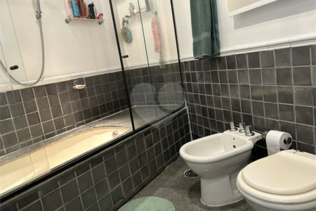 Apartamento à venda com 4 quartos, sendo 2 suítes,  em Paineiras do Morumbi, São Paulo, SP
