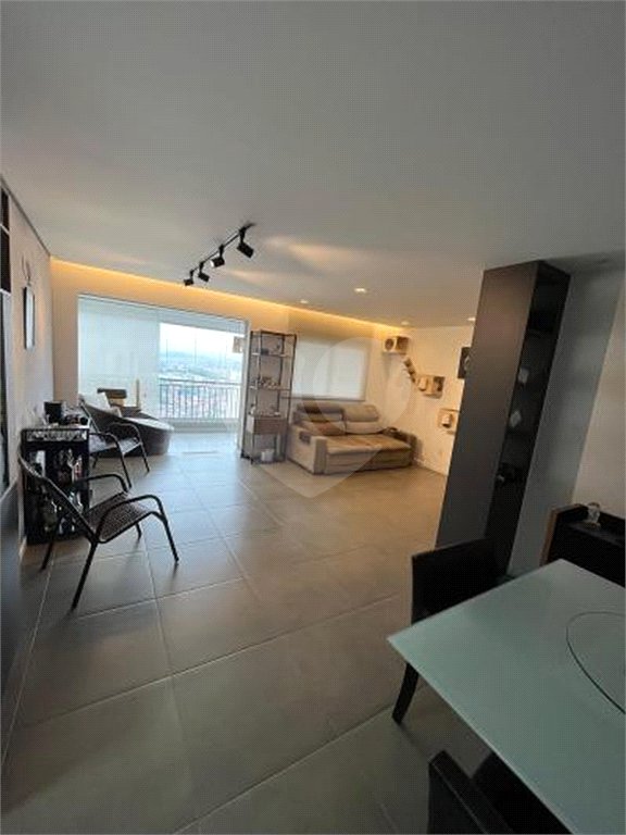 Apartamento à venda com 2 quartos, sendo 1 suíte, em Jardim Caboré, São Paulo, SP
