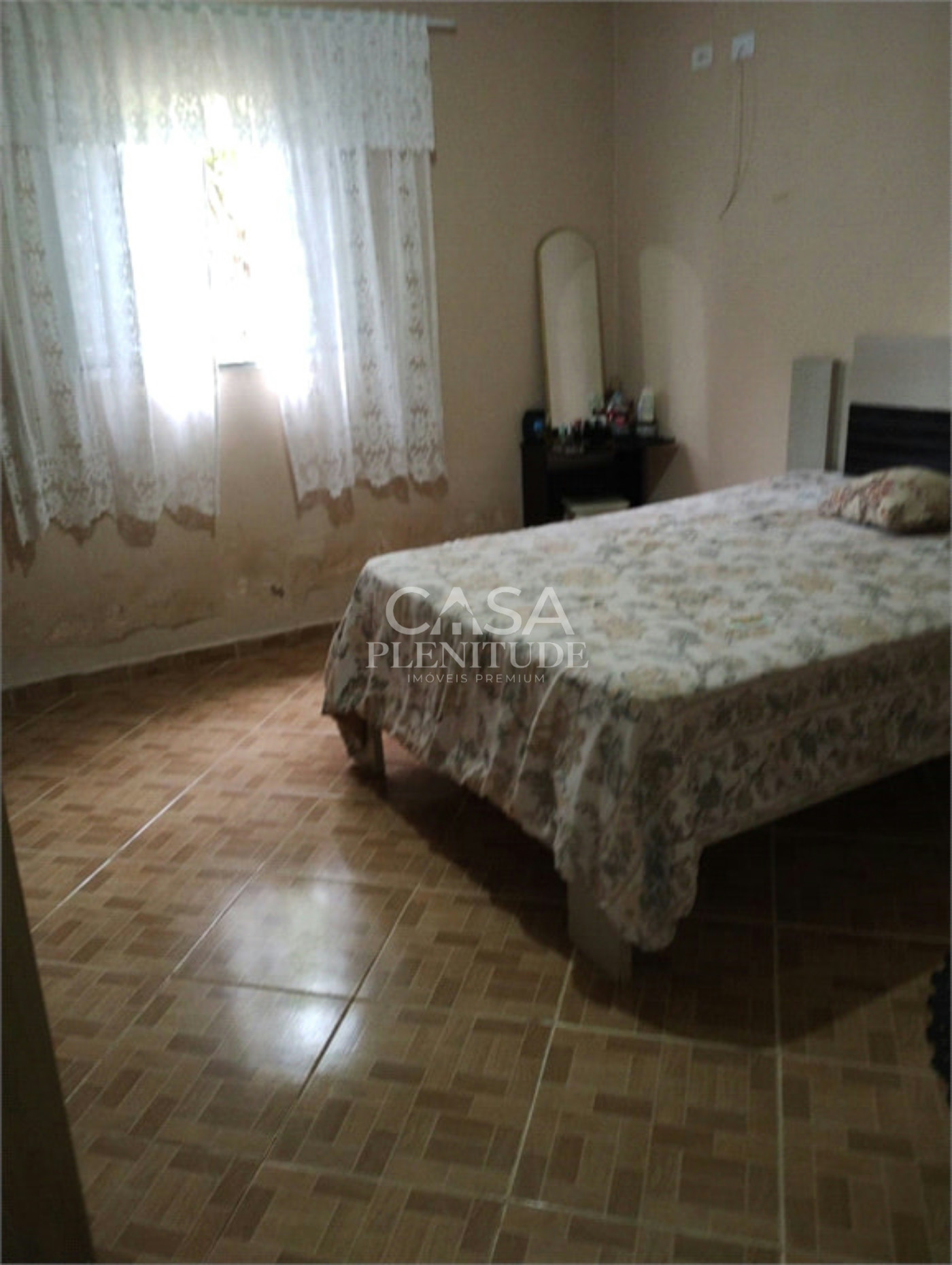 Chácara à venda com 3 quartos, sendo 1 suíte,  em Área Rural de Sarapuí, Sarapuí, SP