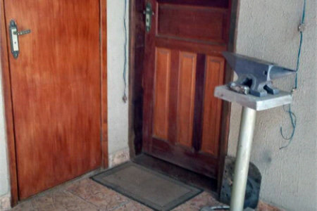 Sobrado à venda com 3 quartos, sendo 1 suíte, em Jardim Suzano, Suzano, SP