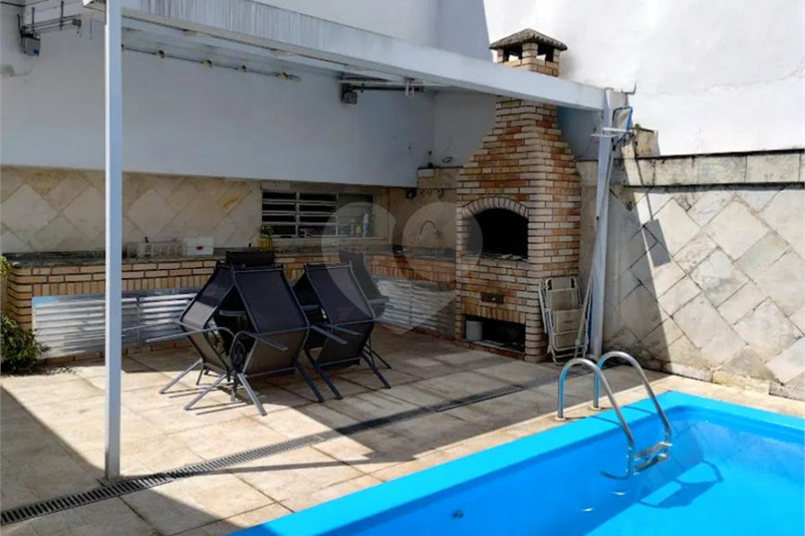 Casa à venda com 3 quartos, sendo 1 suíte,  em Vila Mariana, São Paulo, SP