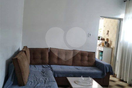 Casa à venda com 2 quartos, sendo 1 suíte,  em Vila Maria Alta, São Paulo, SP