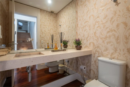 Casa à venda com 4 suítes em Jardim Guedala, São Paulo, SP