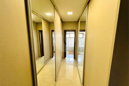 Casa à venda com 3 suítes no condomínio Florais do Valle, Cuiabá - MT