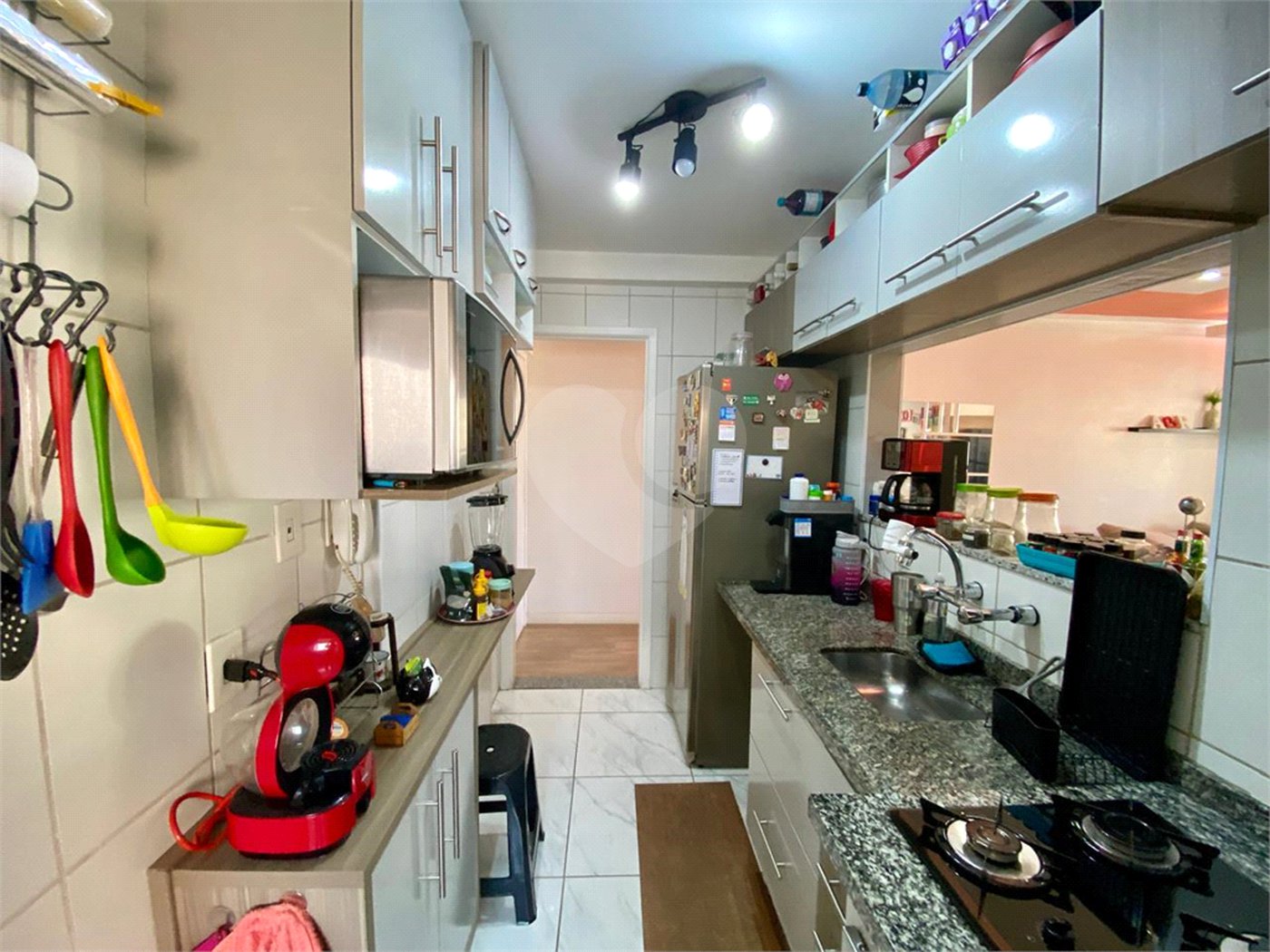 Apartamento à venda com 3 quartos, sendo 1 suíte,  em Saúde, São Paulo, SP