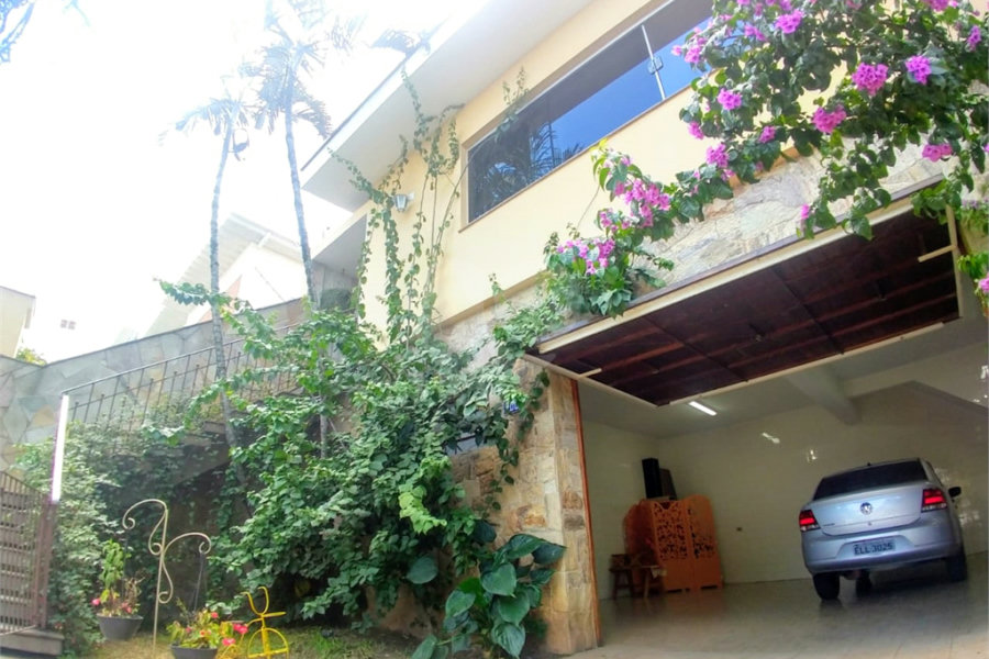 Casa Térrea à venda com 3 quartos, sendo 1 suíte, em Horto Florestal, São Paulo, SP