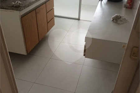 Apartamento à venda com 2 quartos em Vila Sofia, São Paulo, SP