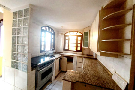 Sobrado à venda com 3 quartos, sendo 1 suíte, em Lapa, São Paulo, SP