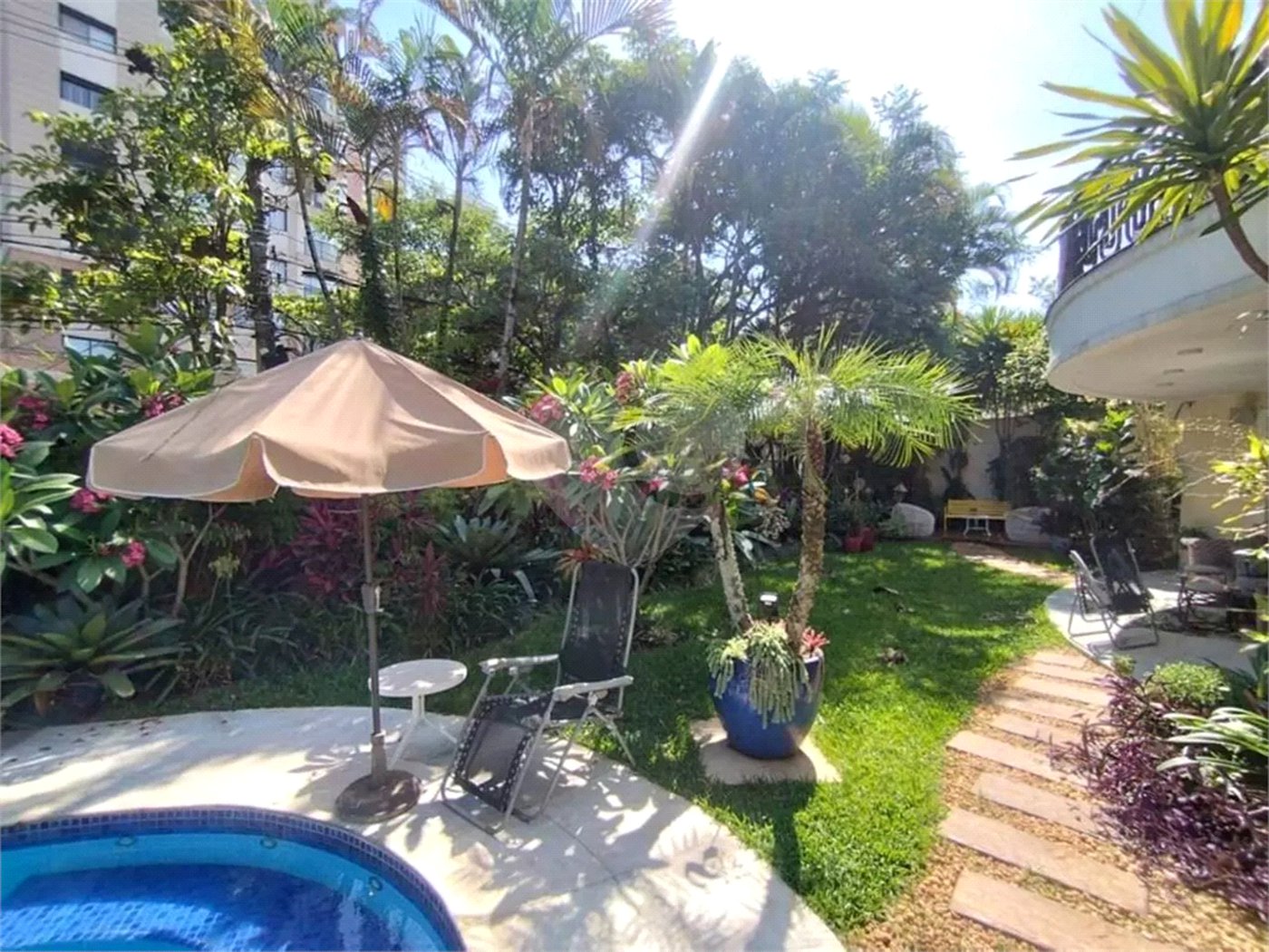 Casa à venda com 4 suítes no condomínio Solares da Cidade Jardim Vila America, São Paulo - SP